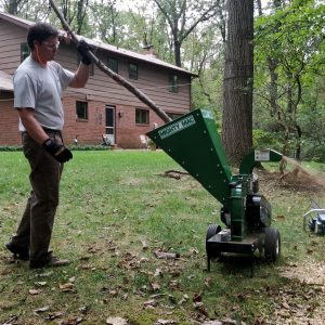 Mighty Mac Wood Chipper WC375 in action