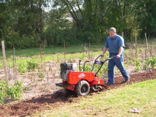 Merry Tiller Rear Tine Tiller